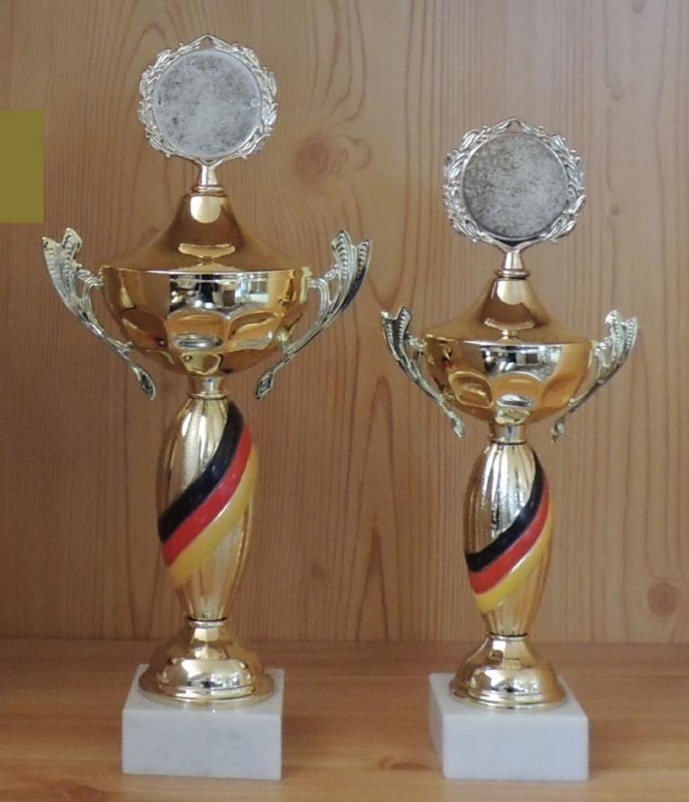 Henkel Pokal gold + Deutschlandfarbe 34/30cm #131
